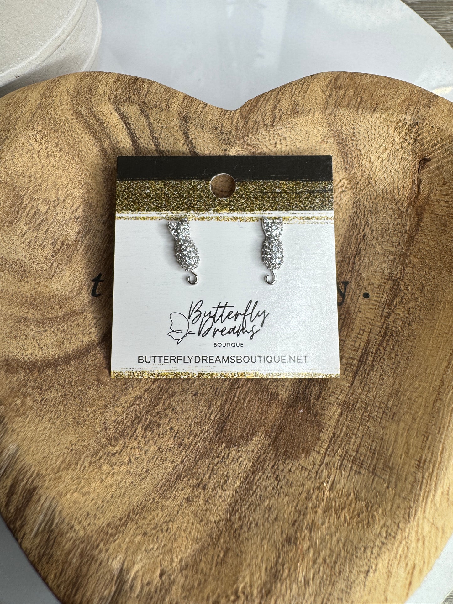 Whisker Glitz Studs