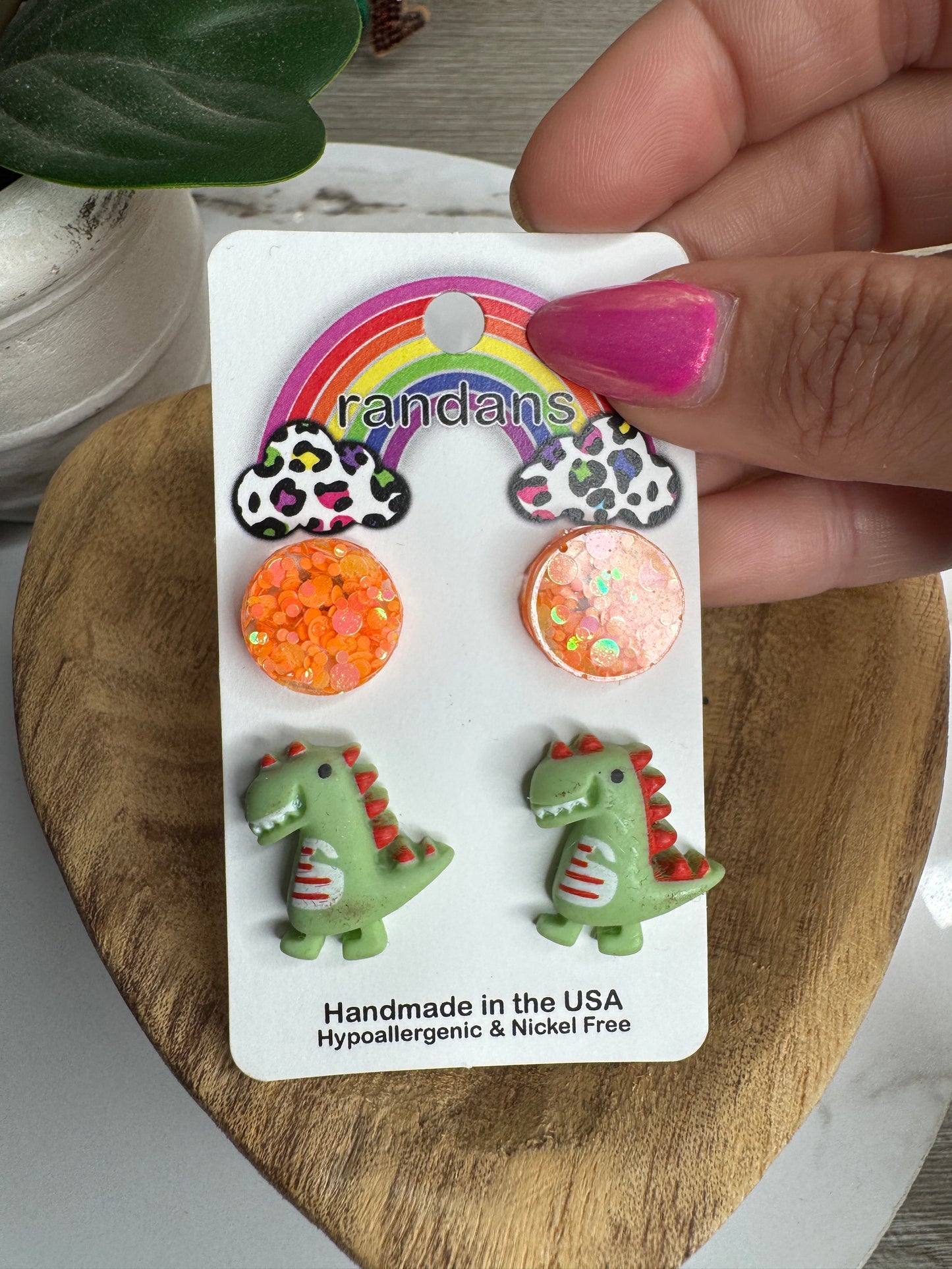 Dino Studs