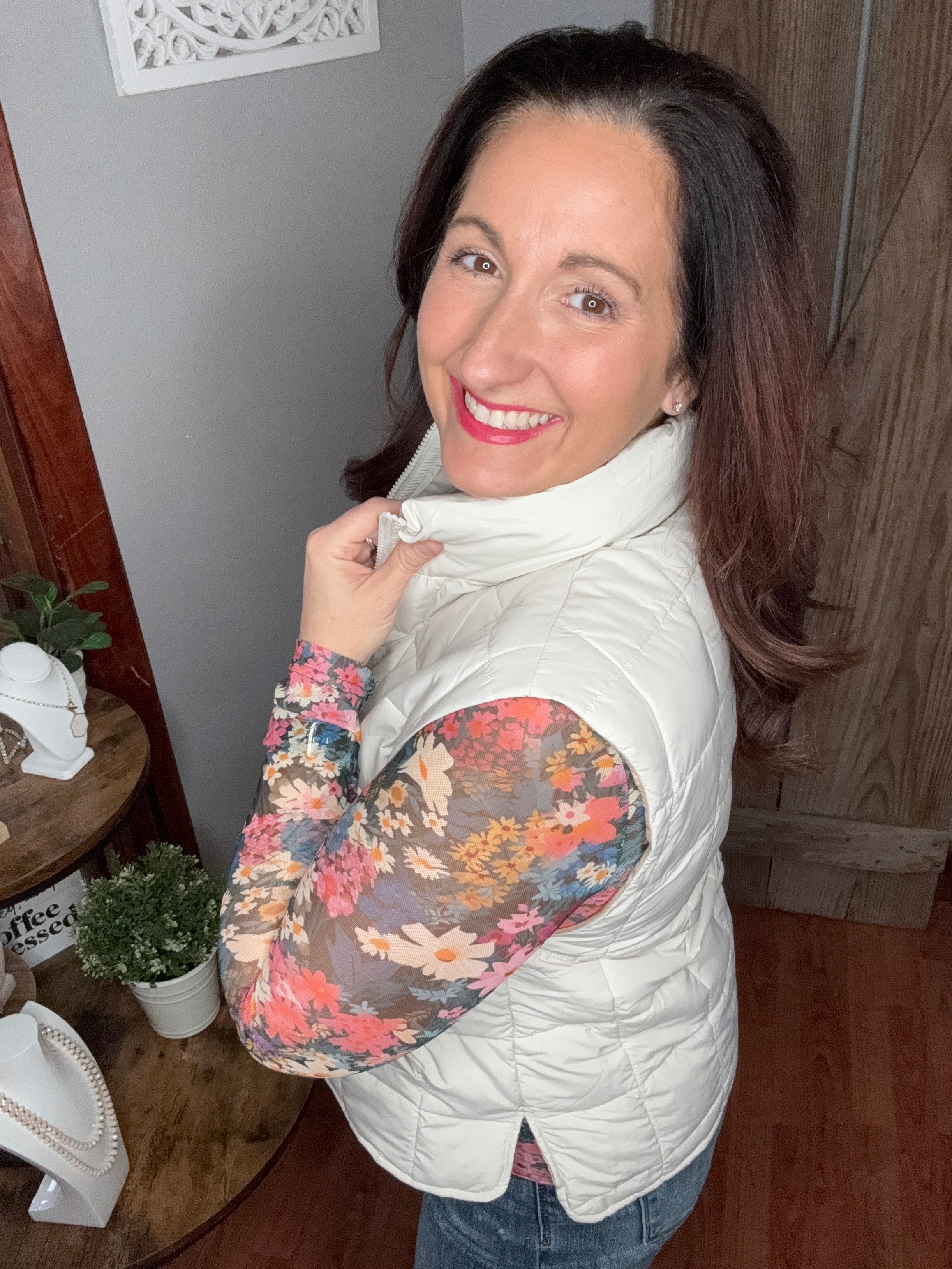 Chic Puffer Vest Ivory