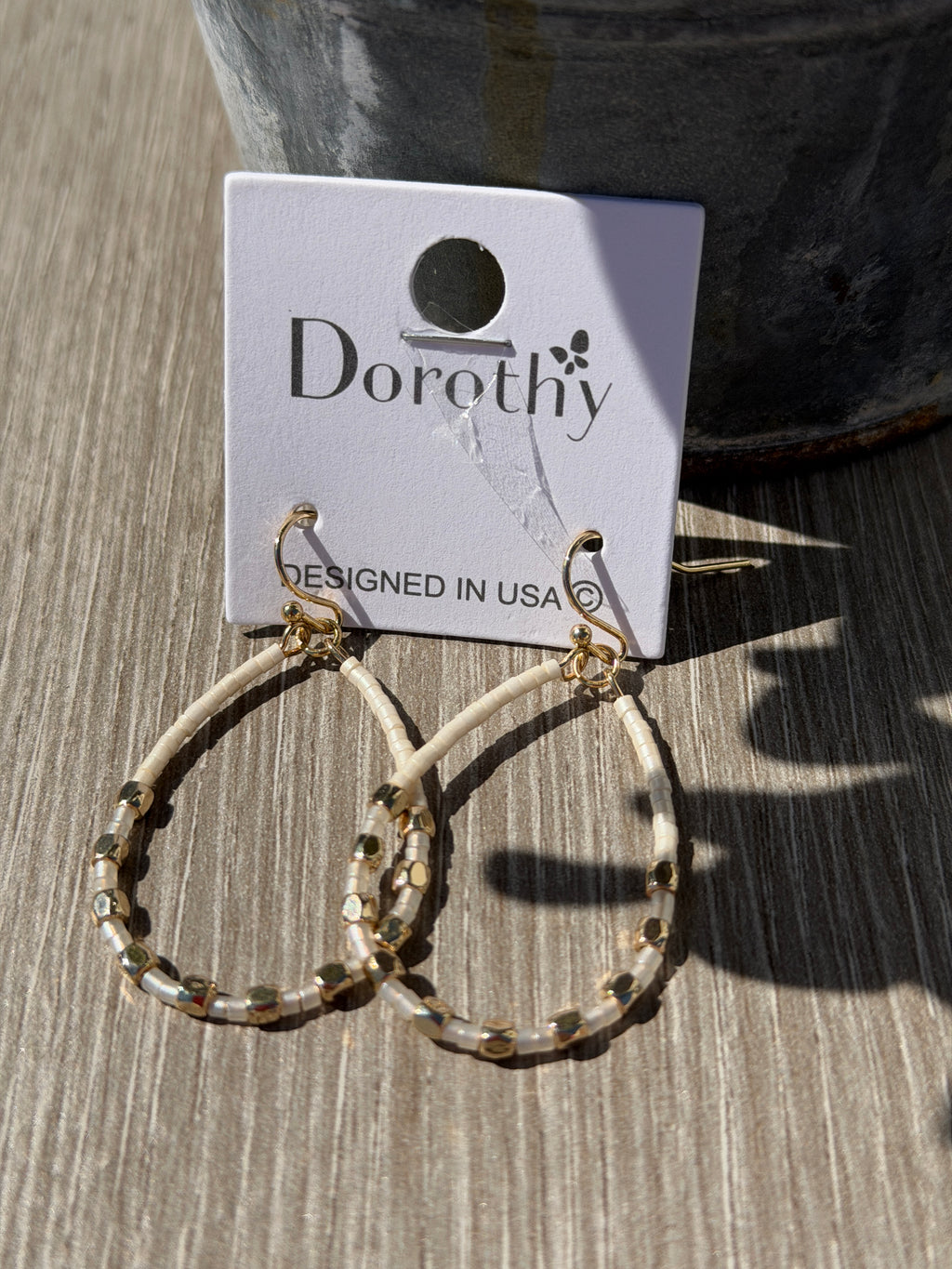 Sand Dollar Sparkle Earring