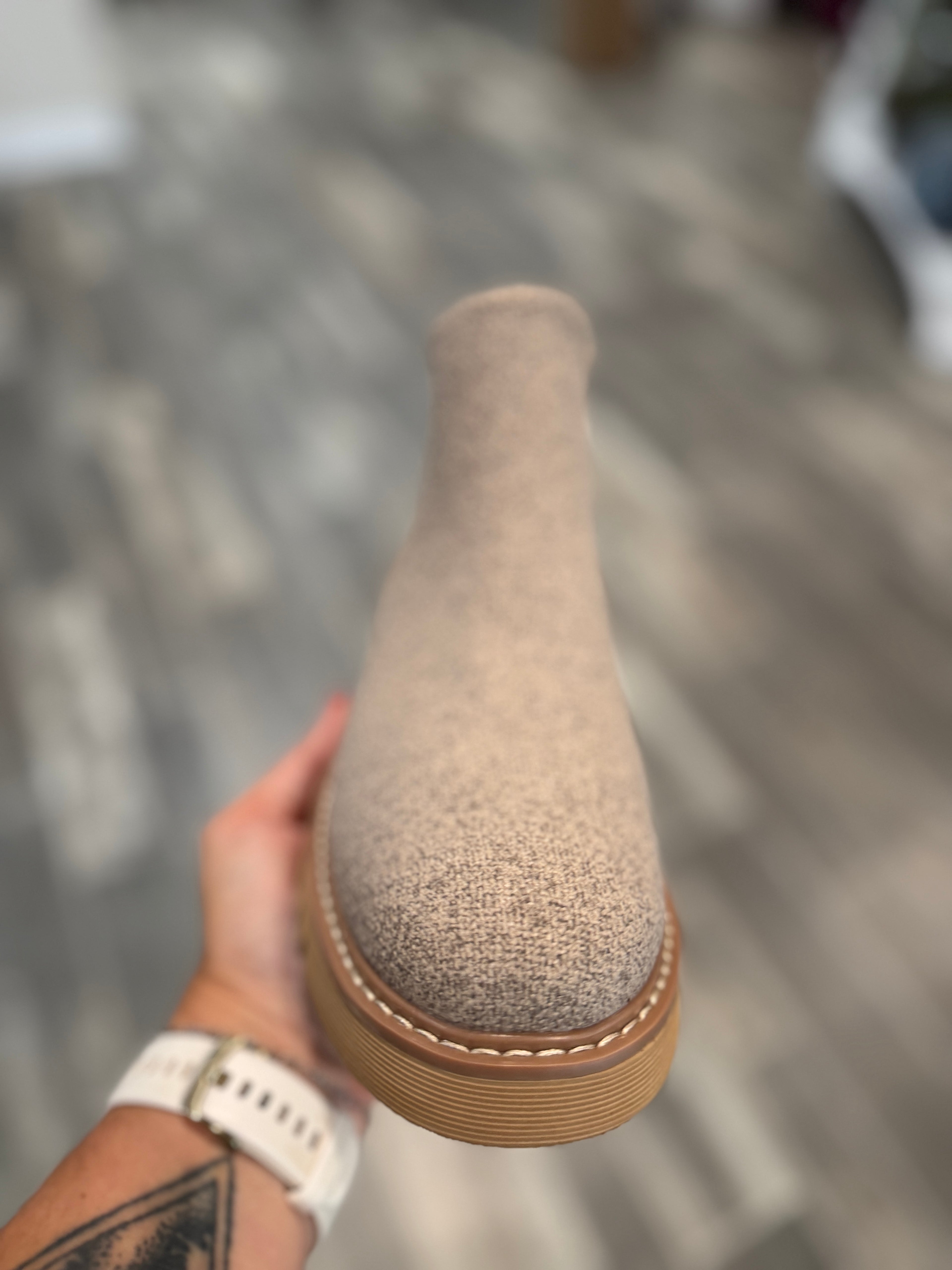 Corkys “It’s Chilly” Boot