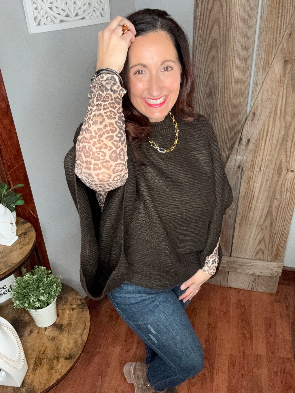 Meg Pullover Poncho Chocolate