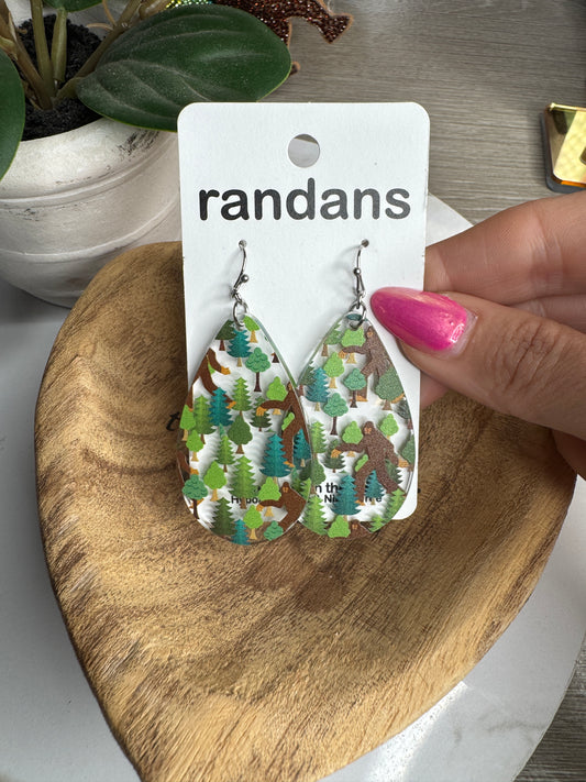 Sasquatch Stroll Dangles