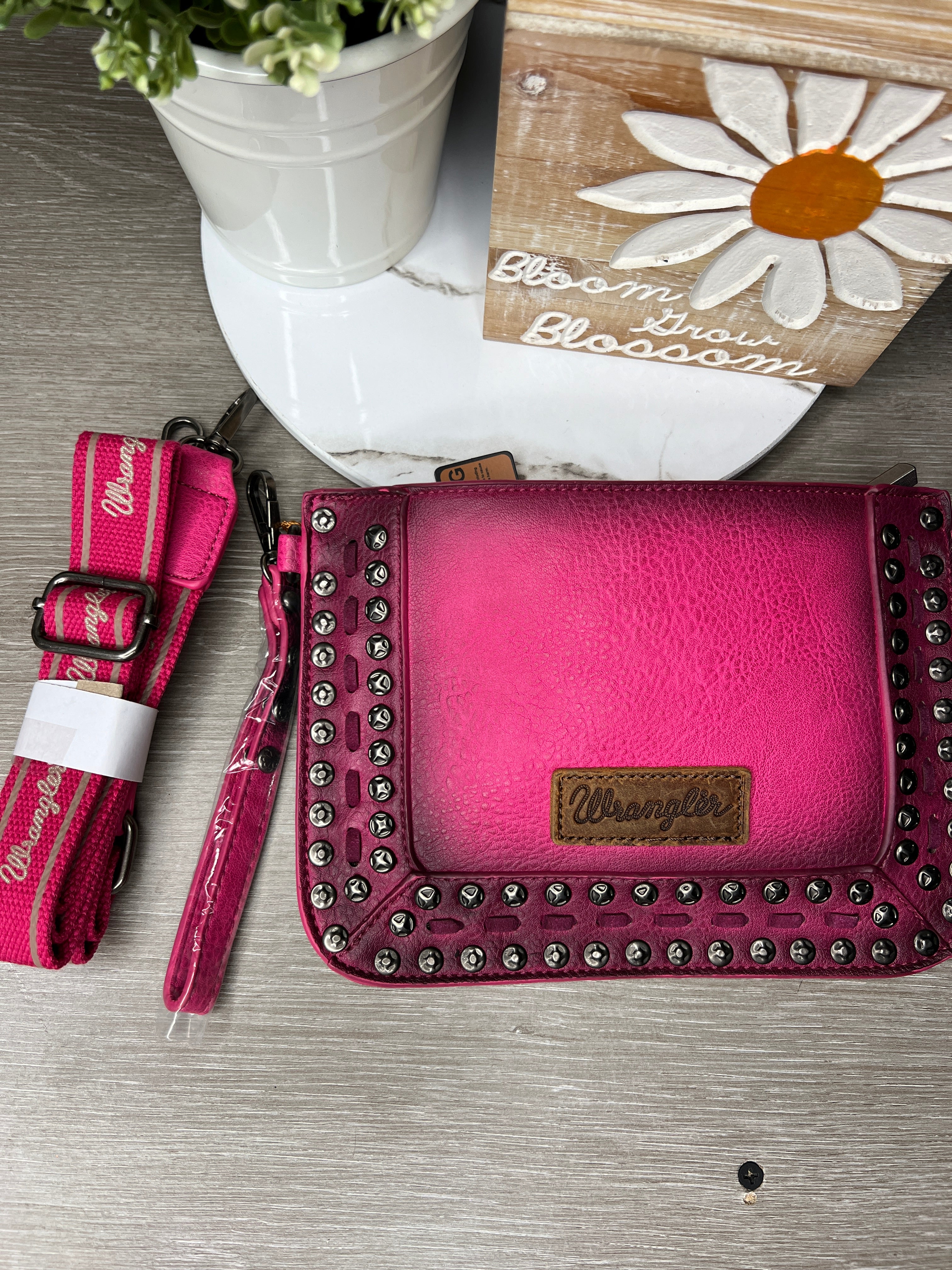 Wrangler Rivets Crossbody