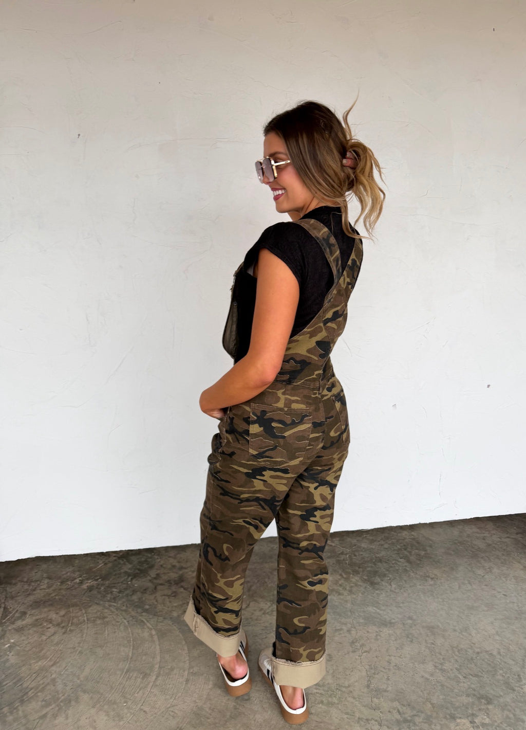 Dahlia Crop Wide leg Overalls