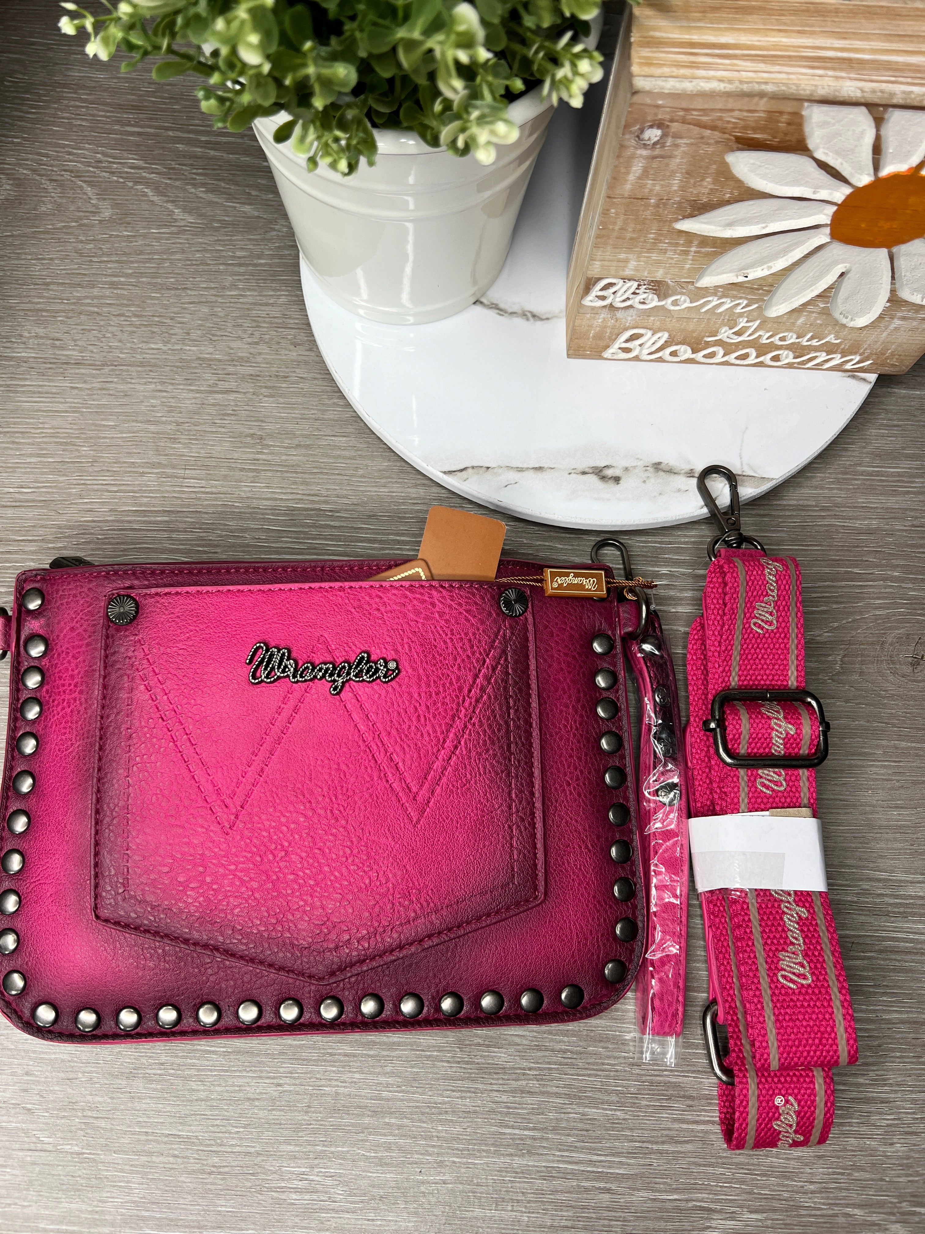 Wrangler Rivets Crossbody