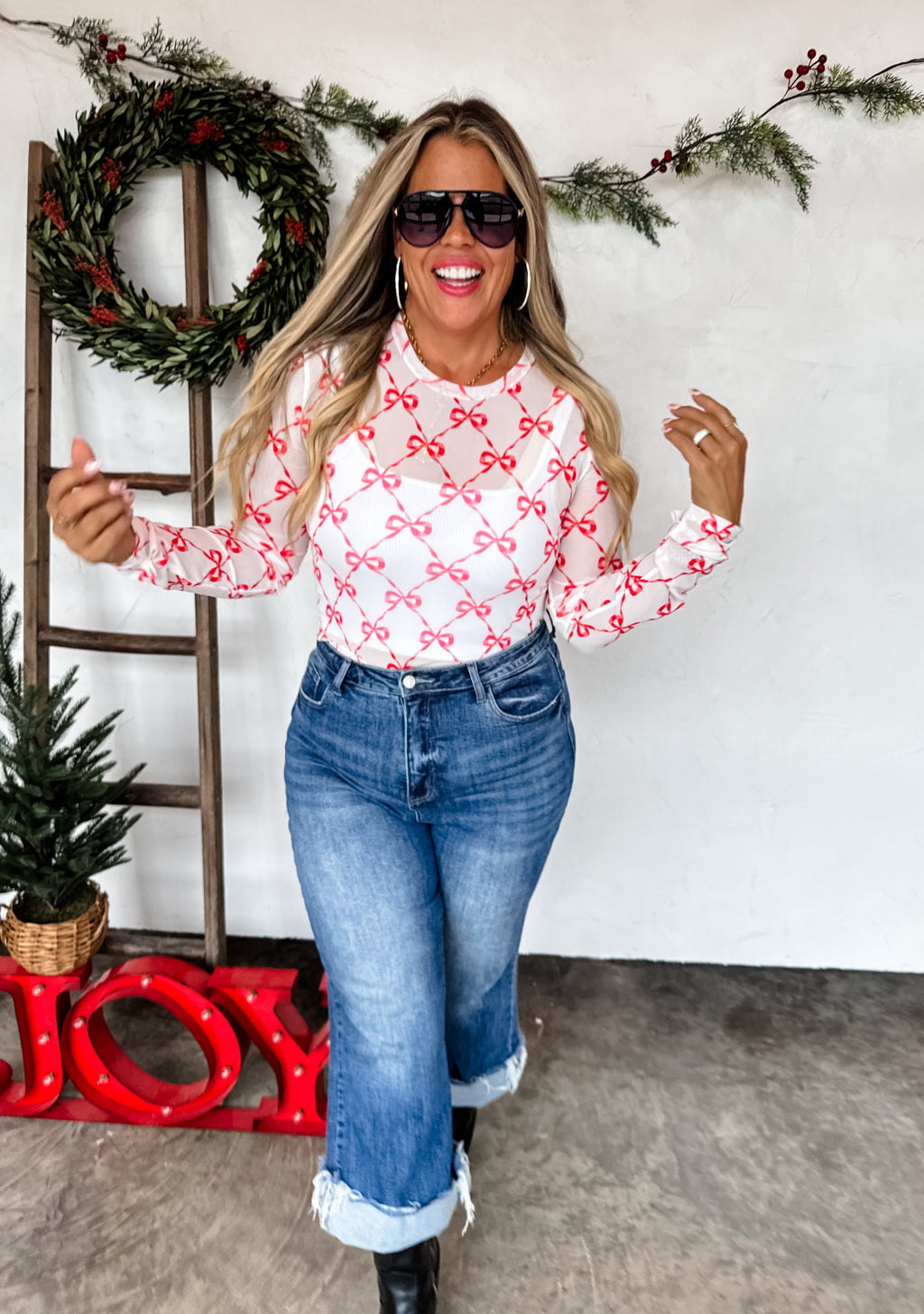 Red Ribbon Bows Sheer