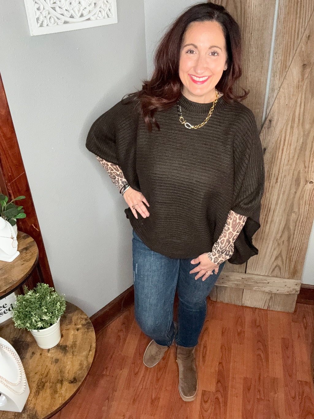 Meg Pullover Poncho Chocolate