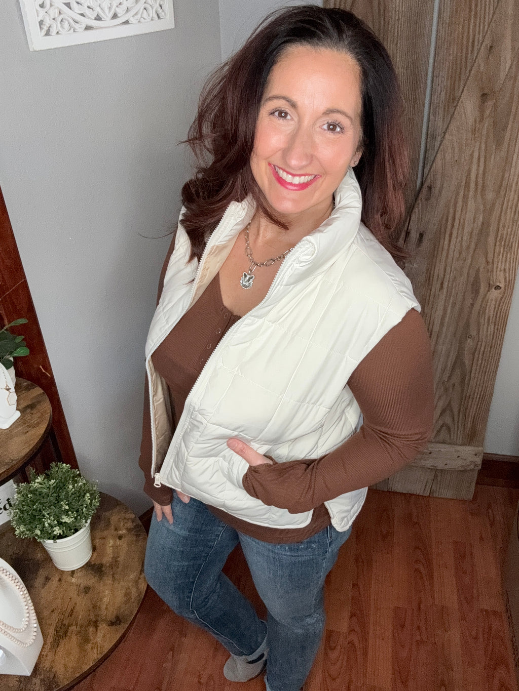 Chic Puffer Vest Ivory