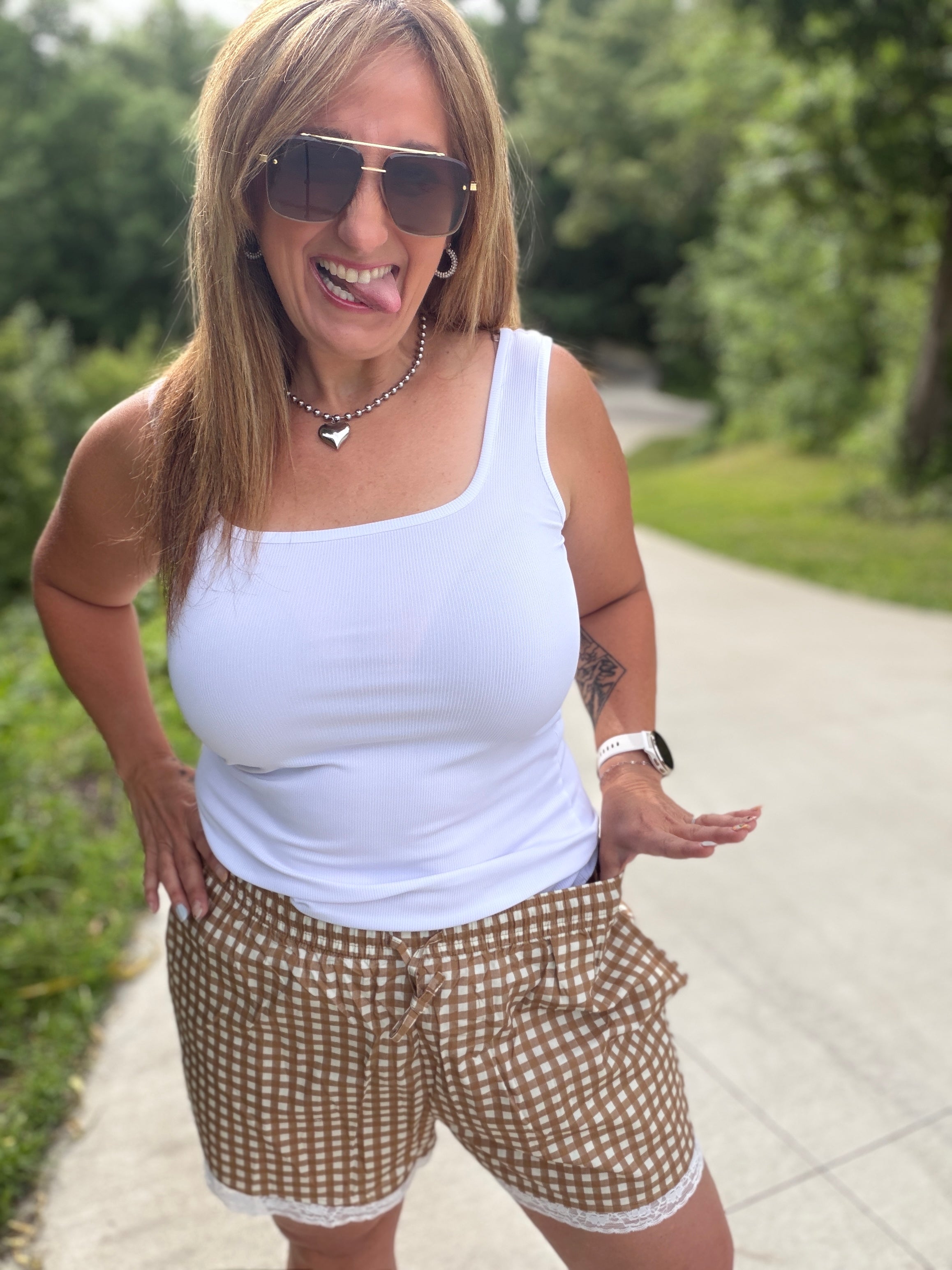 COUNTRY SIDE SHORTS