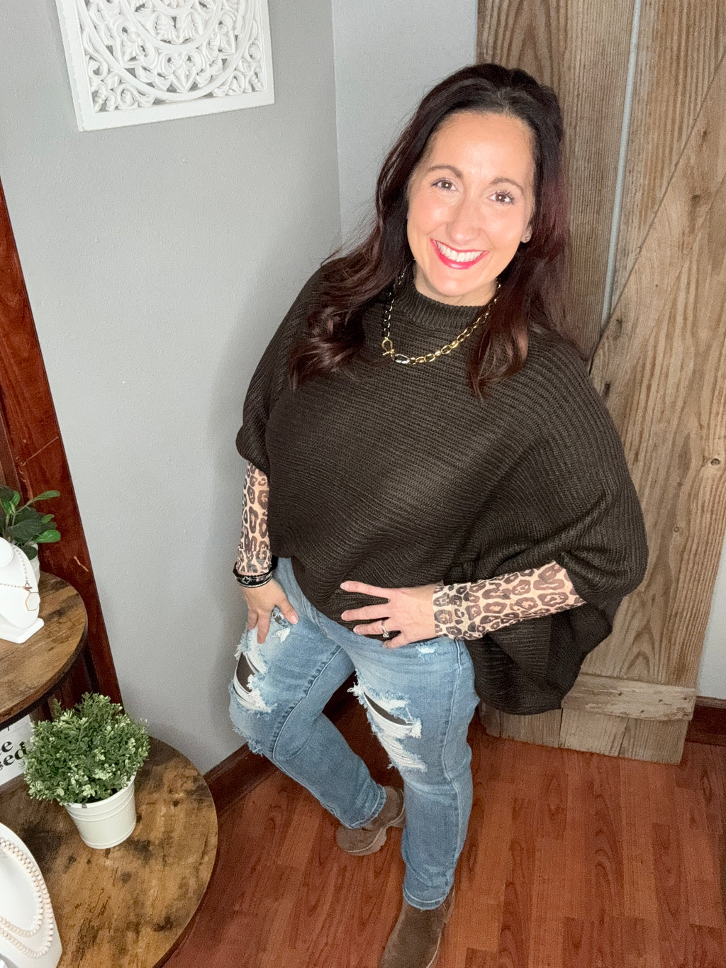 Meg Pullover Poncho Chocolate