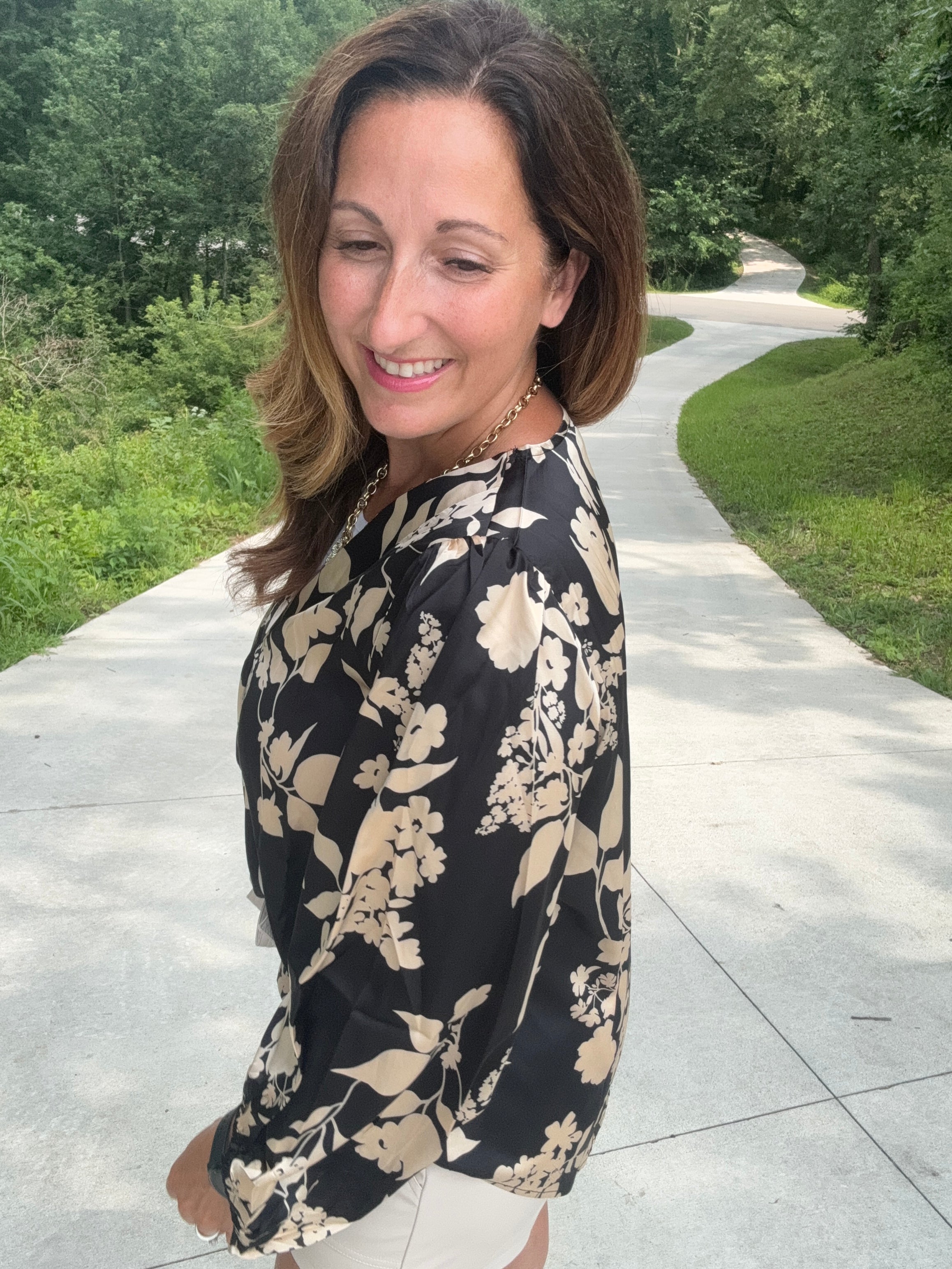 City Escape Balloon Sleeve Top