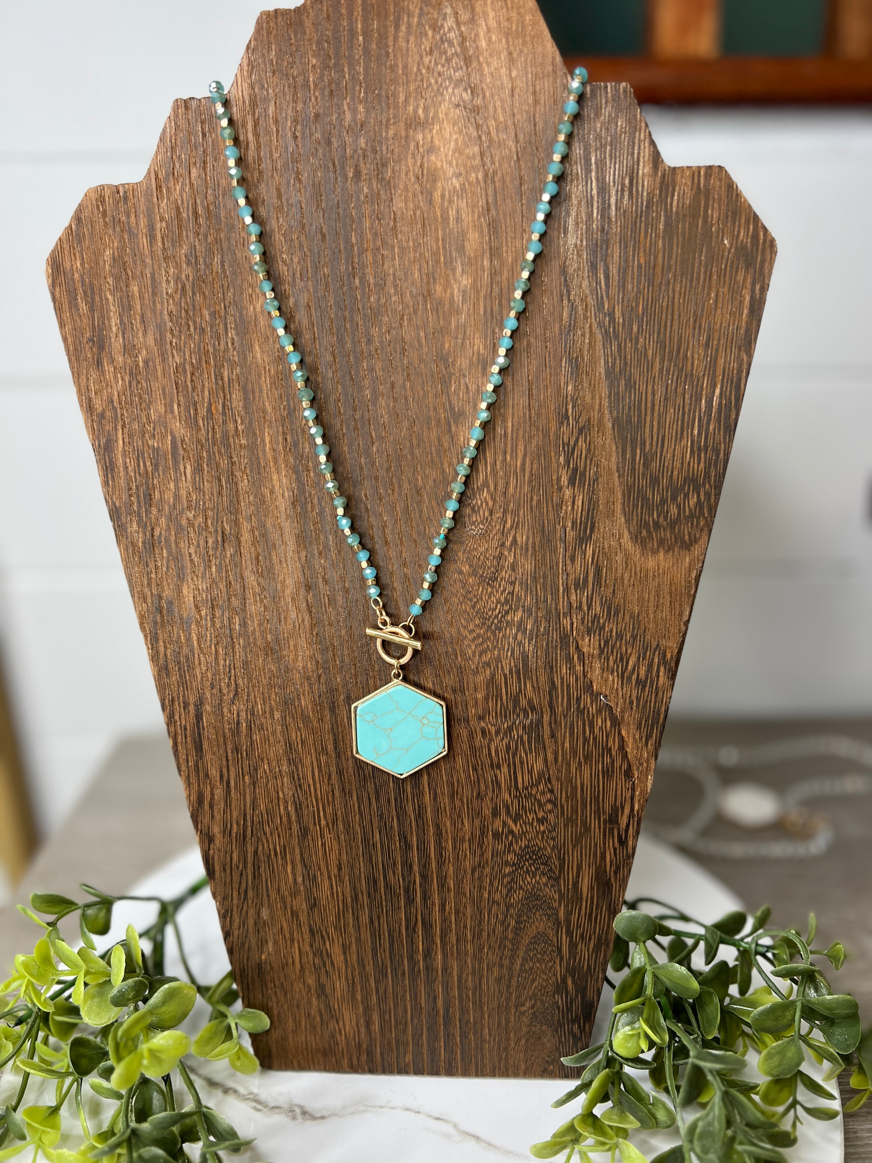 Toggle Stone Necklace